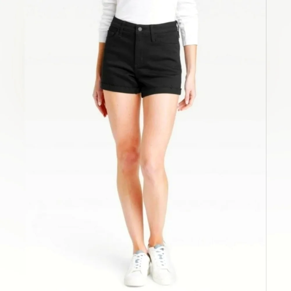 Universal Thread High Rise Midi Black Denim Shorts 8 / 29R Fair Trade